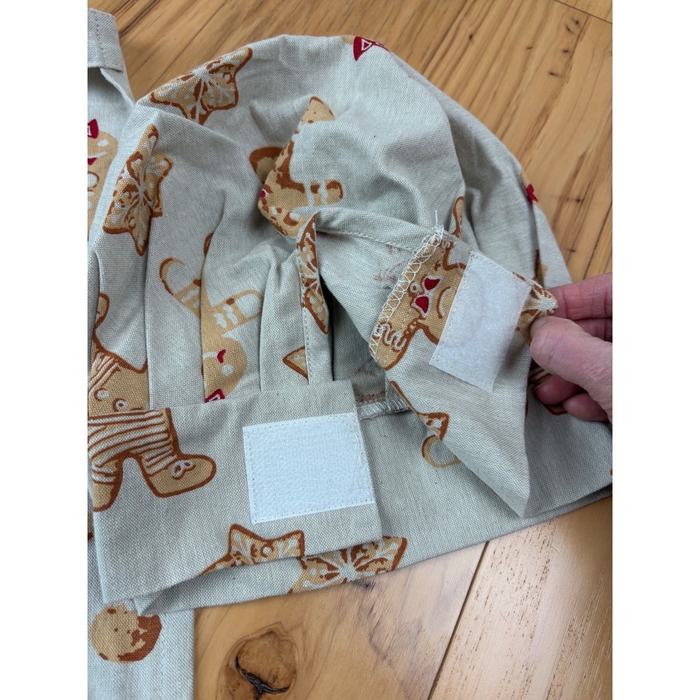 Cotton Child Apron with Gingerbread Print Chef Hat Hot‎ Mitt Set of 3 One Size - Picture 3 of 6